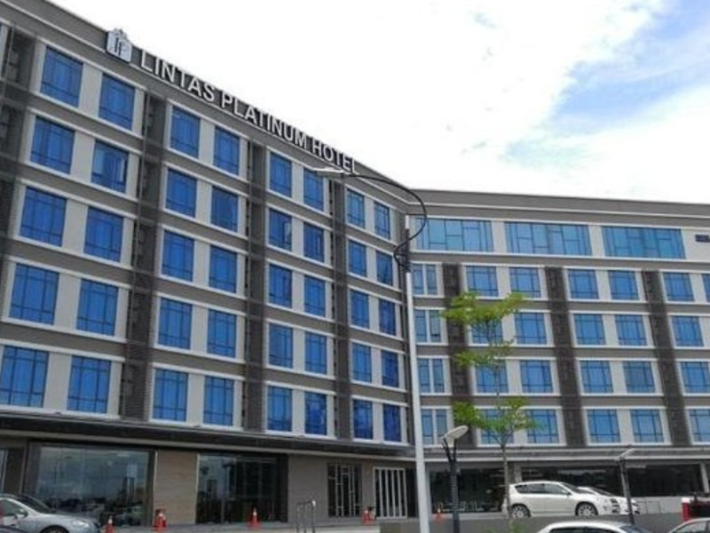 Lintas Platinum Hotel